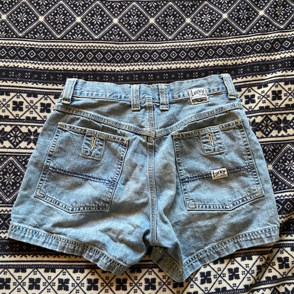 Lucky Brand Mom Shorts - Picture 2 of 4